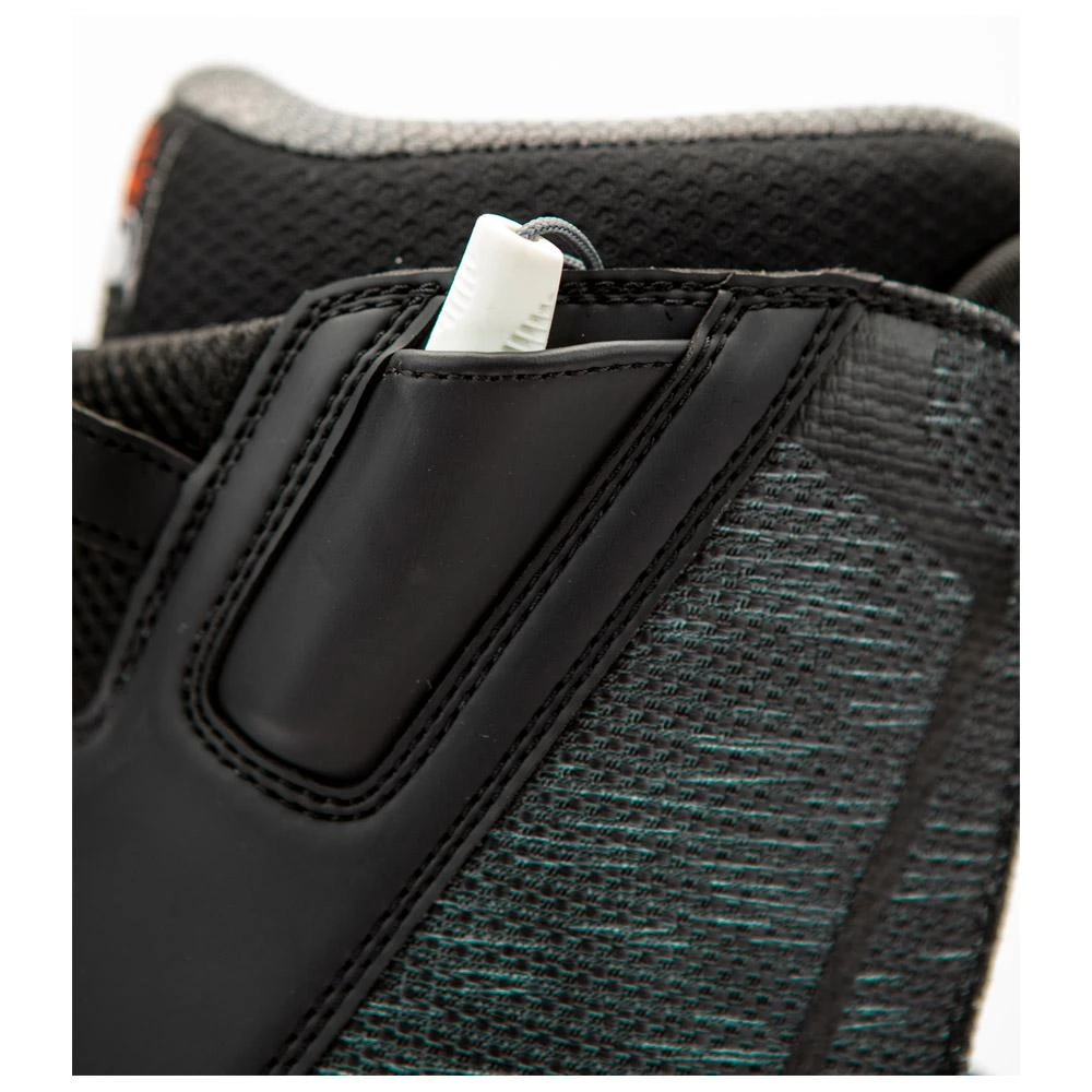 Boots Nitro Sentinel Tls Black Boots Nitro Sentinel Tls Black -Glisshop Ski Gear b1a905ff0a427a34efa01e92767c7010a01f80d2 H22NITRBOO1189260 3