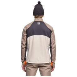 Nordic Jacket Bjorn Daehlie Jacket Challenge 2.0 Desert Taupe -Glisshop Ski Gear c1b7b209d3f3287a4c39aee0504e2c50d47a8cb2 H23BJORTTH2253934 6